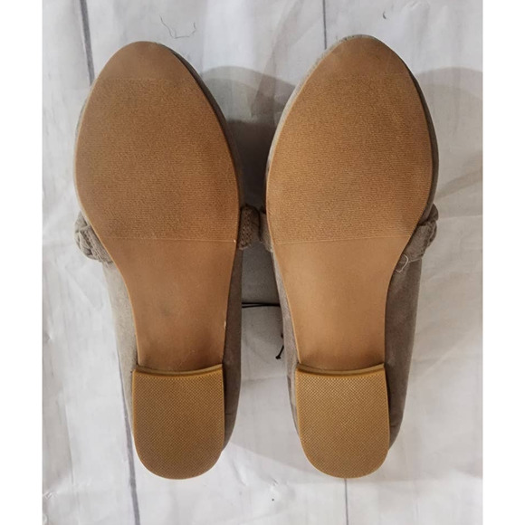 NWOT Torrid Taupe Flat Closed Toe Twist Braid Comfortable Loafer Size: 7.5W - Picture 5 of 5